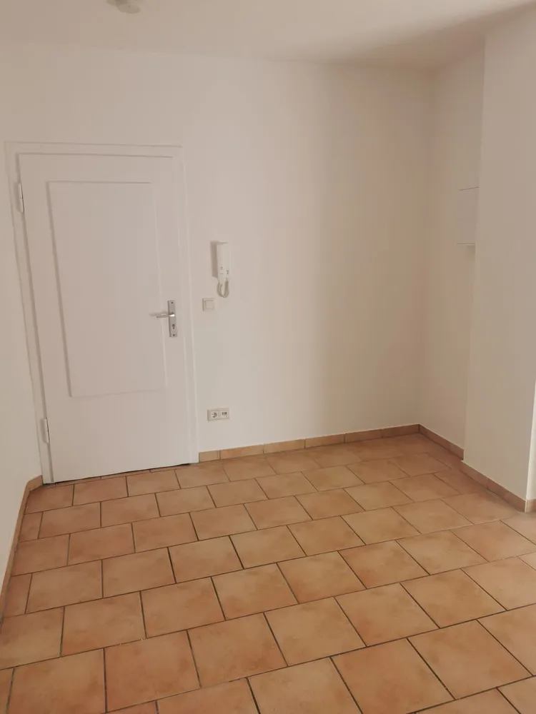 3 Zimmer Wohnung mit 85 m² in Krefeld – Bild 4