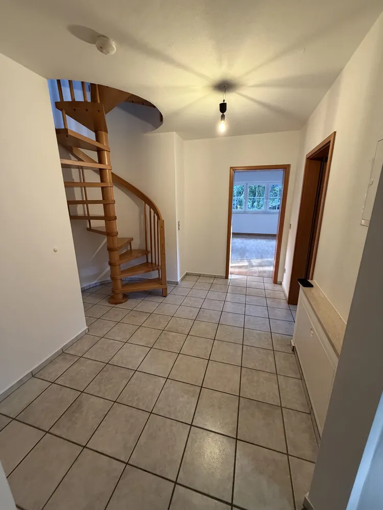3 Zimmer Wohnung mit 90 m² in München – Bild 9