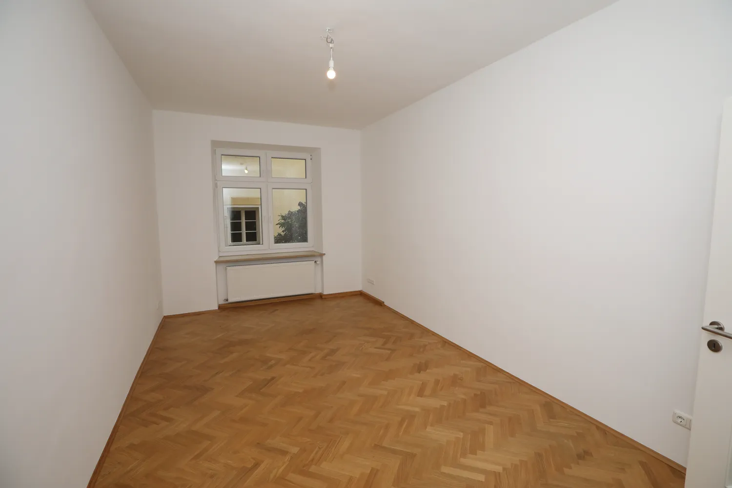 2 room apartment with 66 m² in Munich – Photo 2