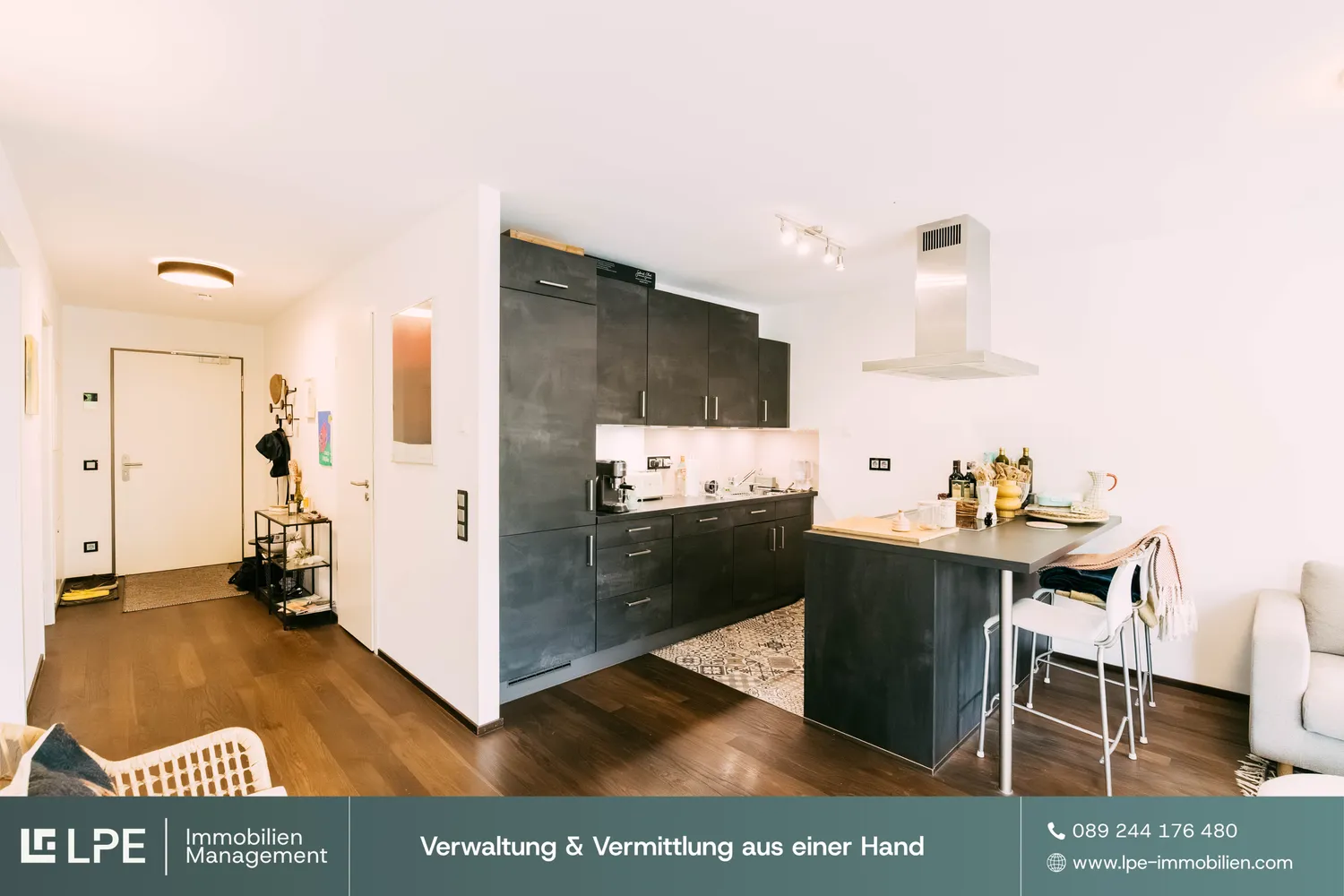 2 Zimmer Wohnung mit 77 m² in München – Bild 10