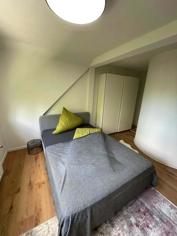 Shared room with 15 m² in Munich – Photo 3