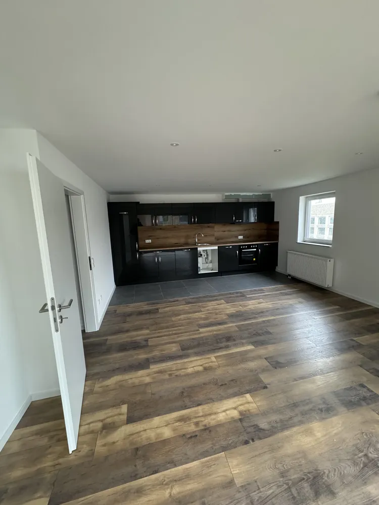 2 Zimmer Wohnung mit 60 m² in Hürth – Bild 2