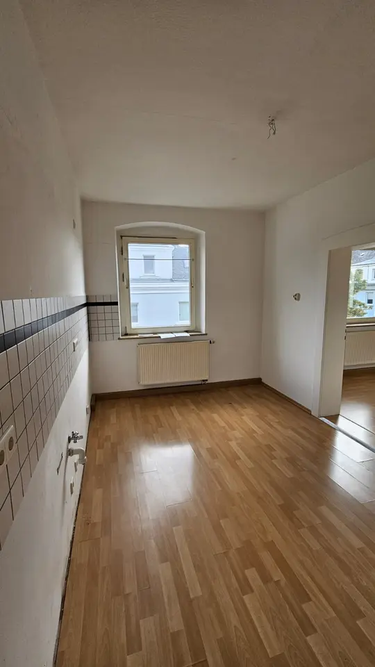 4 Zimmer Wohnung mit 107 m² in Hof – Bild 3