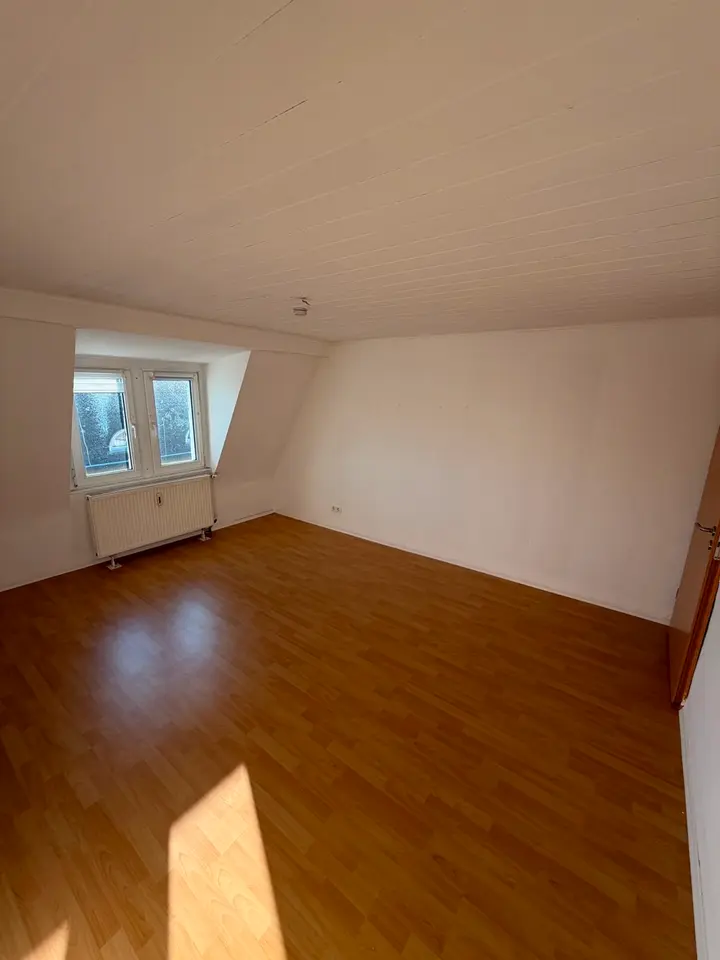 3 Zimmer Wohnung mit 93 m² in Solingen – Bild 1