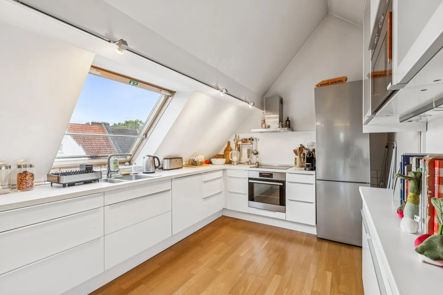 5 room apartment with 174 m² in Düsseldorf – Photo 6