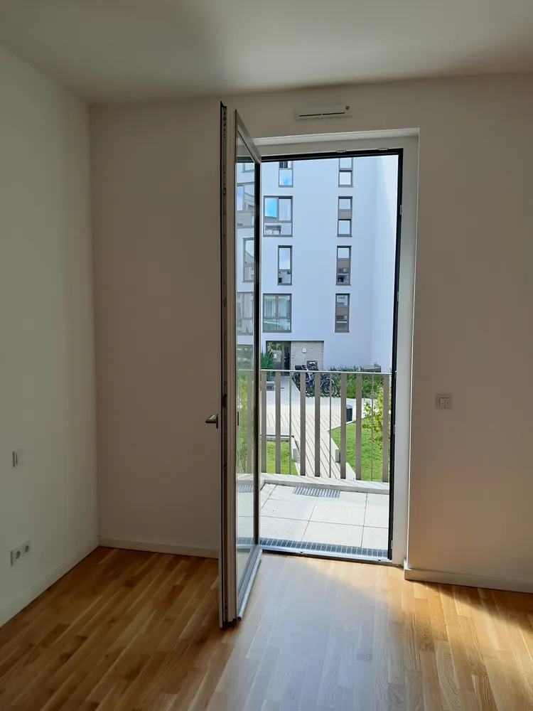 2 Zimmer Wohnung mit 64 m² in Berlin – Bild 3