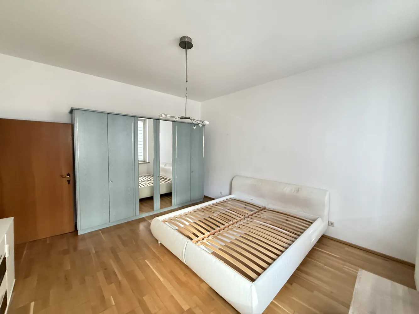 2 Zimmer Wohnung mit 66 m² in Düsseldorf – Bild 9