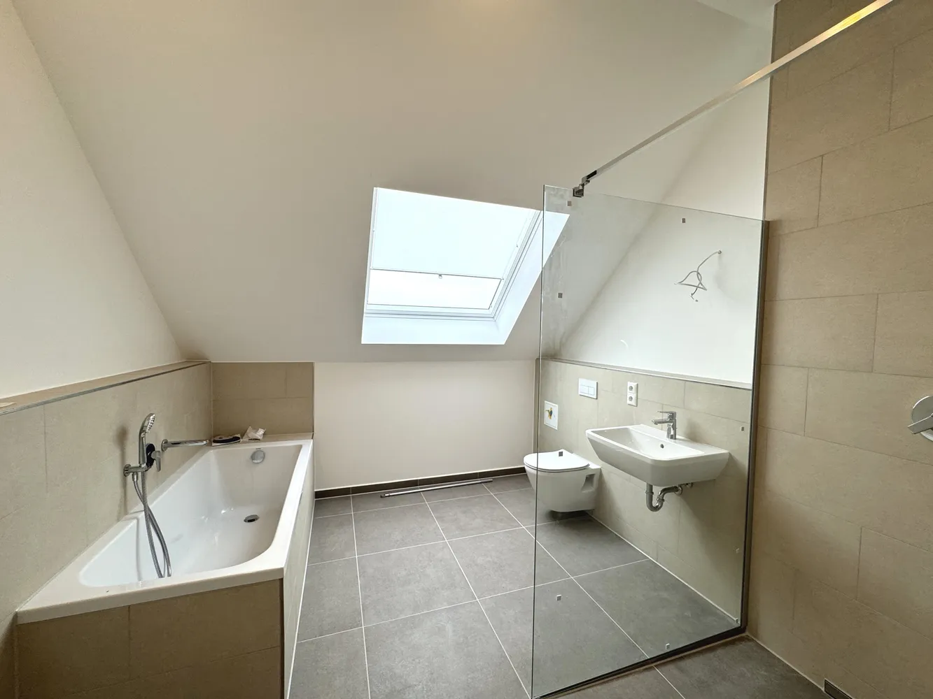 3 room apartment with 81 m² in Magdeburg – Photo 2