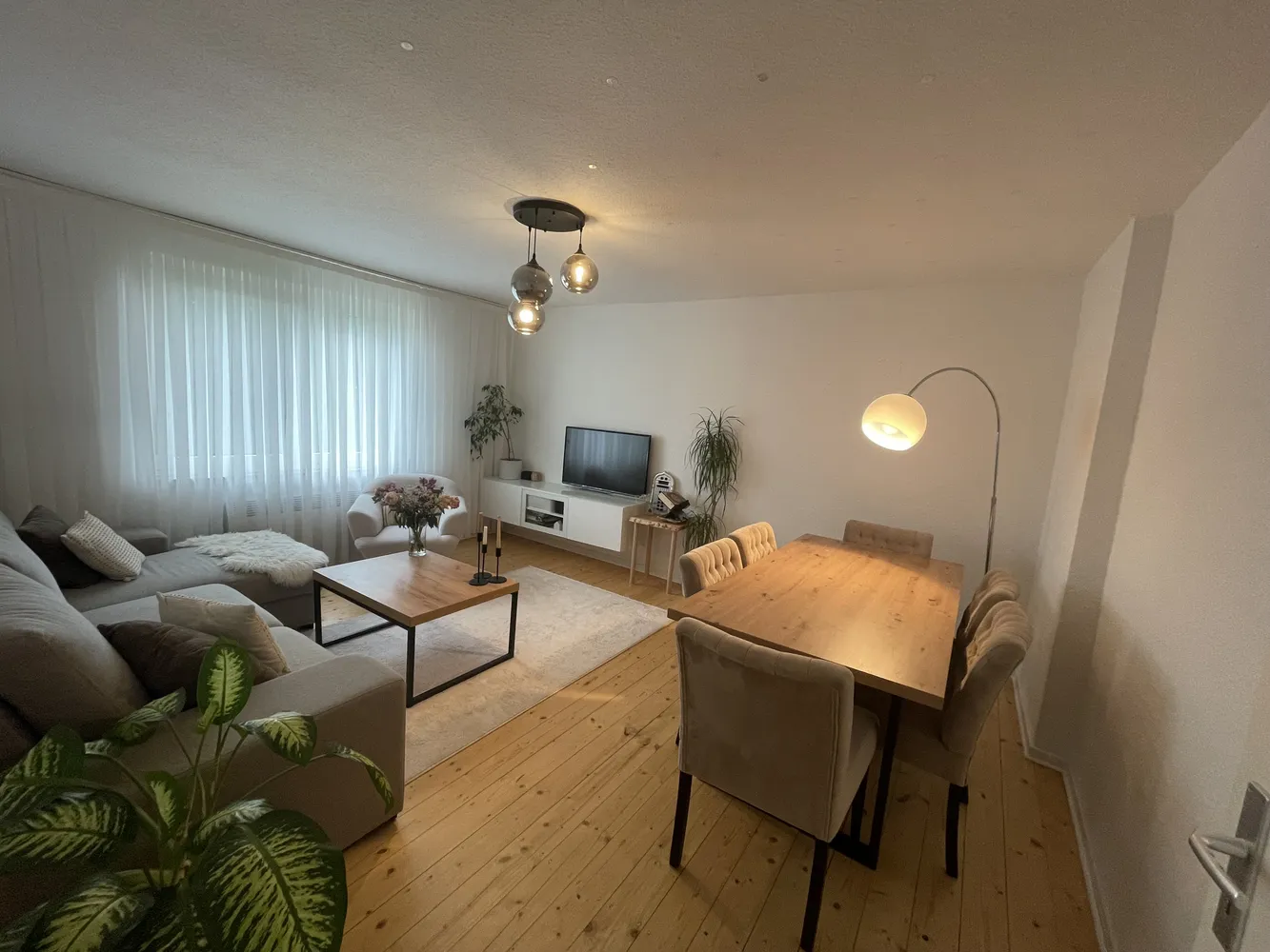 2 Zimmer Wohnung mit 55 m² in Neuss – Bild 1