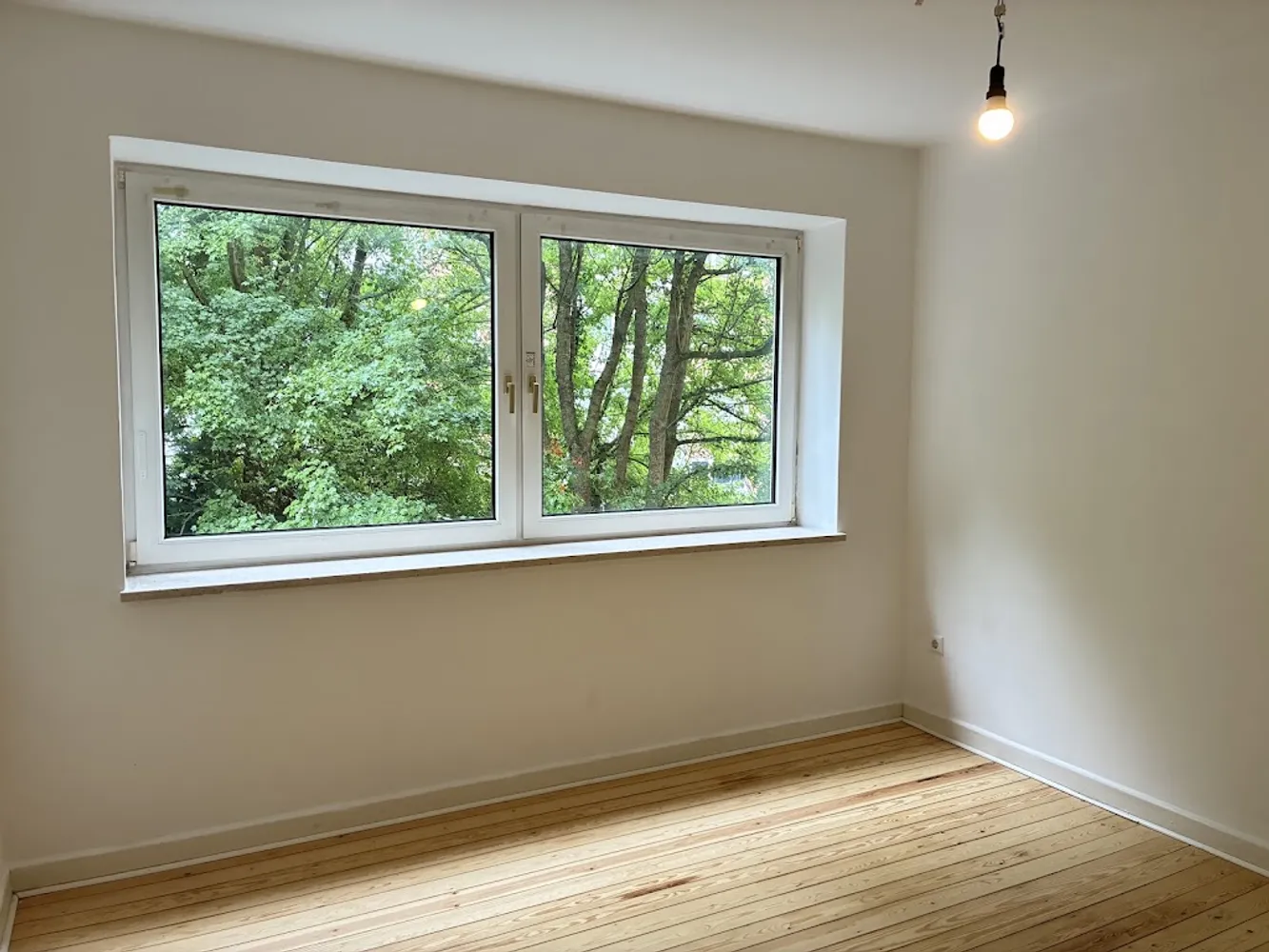 4 Zimmer Wohnung mit 77 m² in Kiel – Bild 2