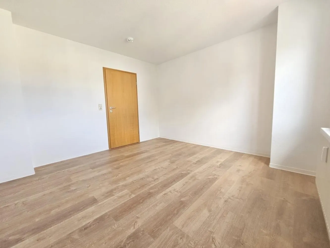 2 Zimmer Wohnung mit 69 m² in Chemnitz – Bild 12