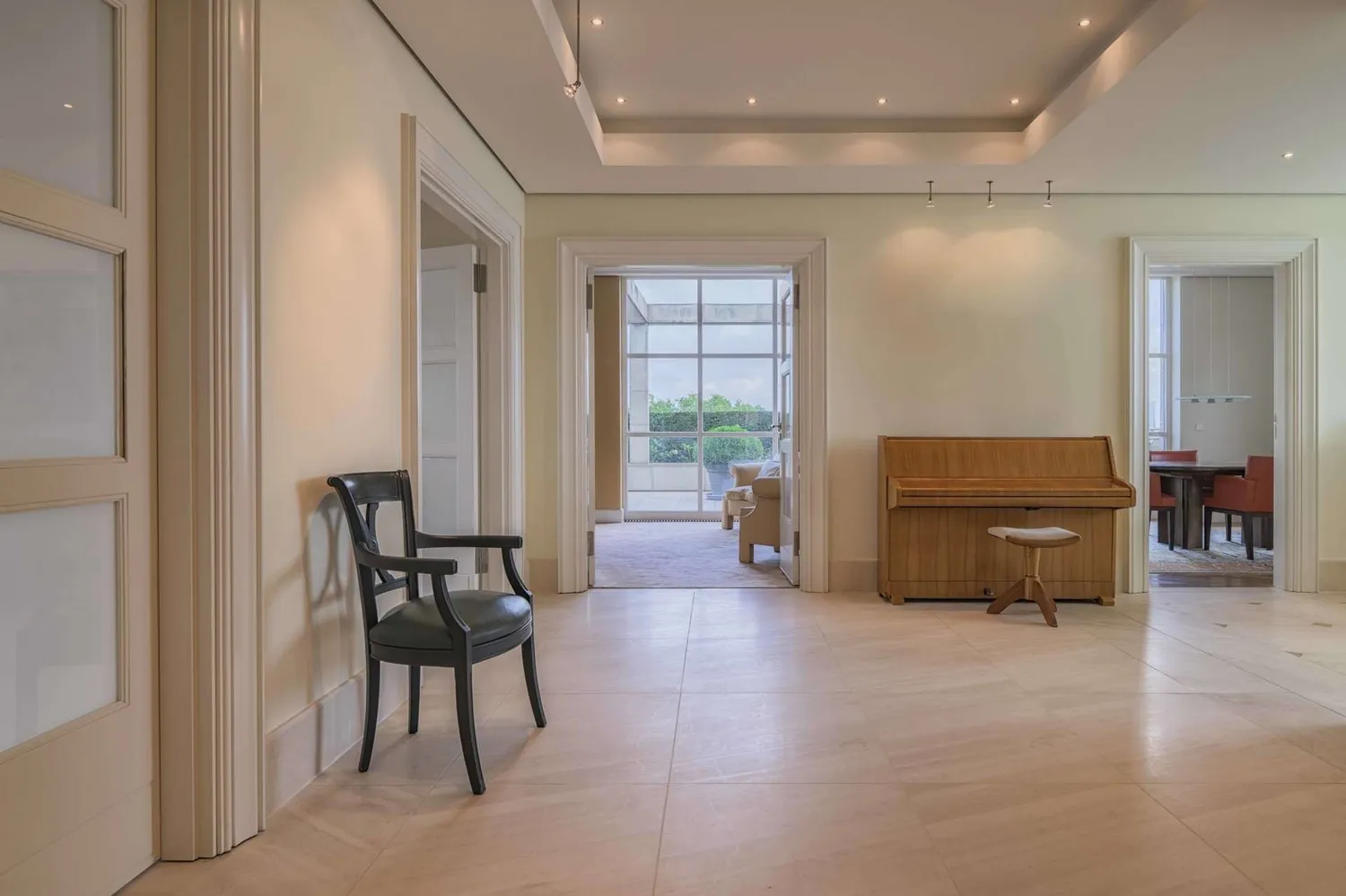 9 room apartment with 540 m² in Düsseldorf – Photo 7