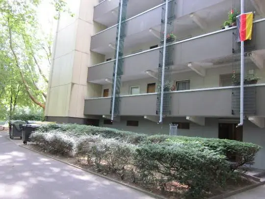 3 Zimmer Wohnung mit 58 m² in Frankfurt am Main – Bild 3