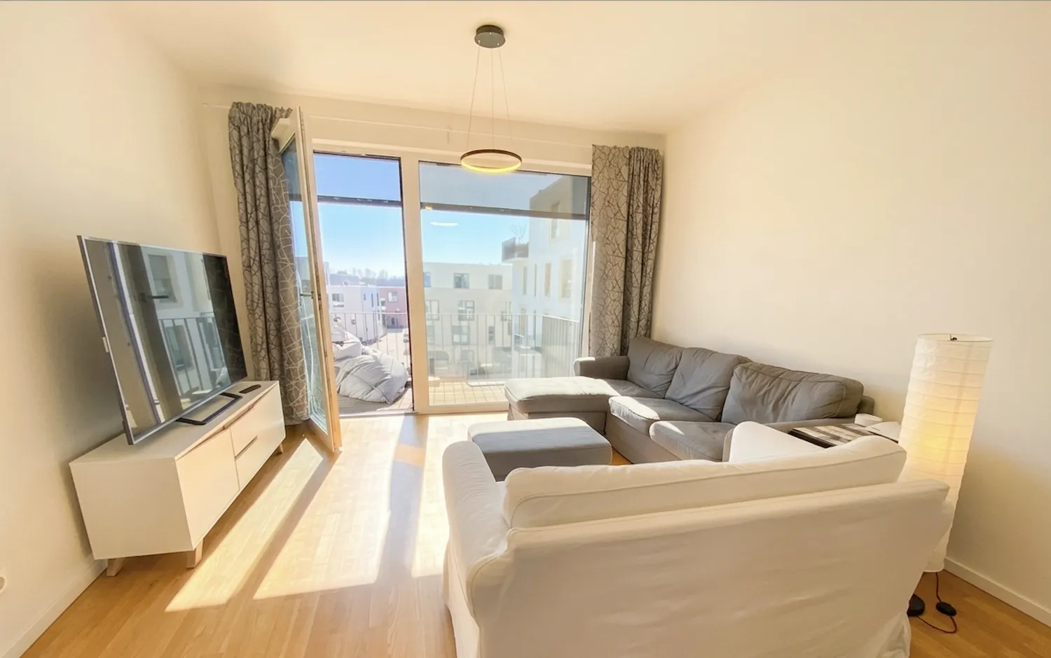 2 room apartment with 61 m² in Berlin – Photo 4