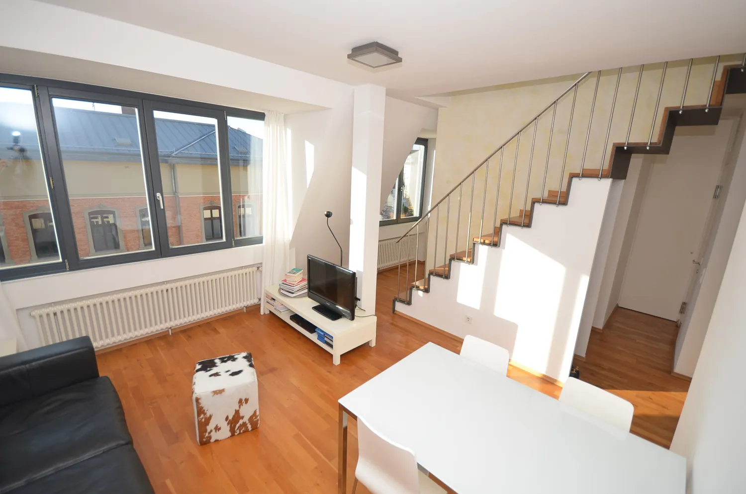 2 Zimmer Wohnung mit 80 m² in Frankfurt am Main – Bild 1