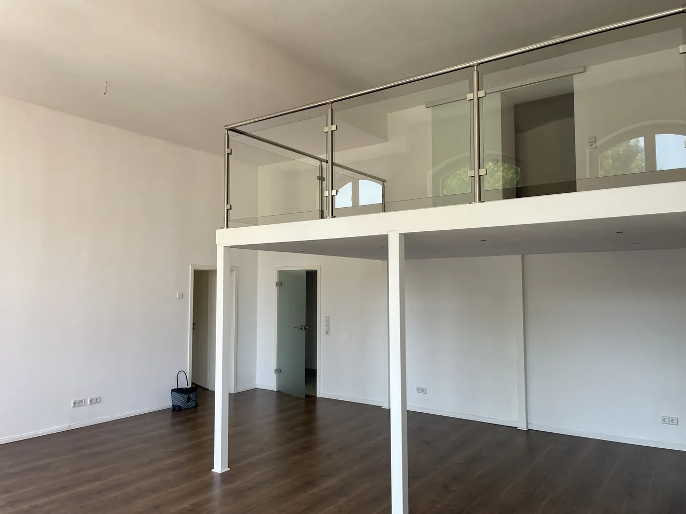 2 room apartment with 128 m² in Magdeburg – Photo 6