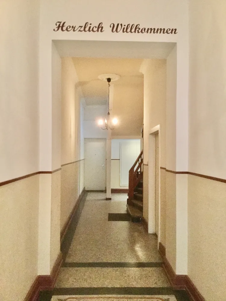 2 room apartment with 45 m² in Düsseldorf – Photo 2