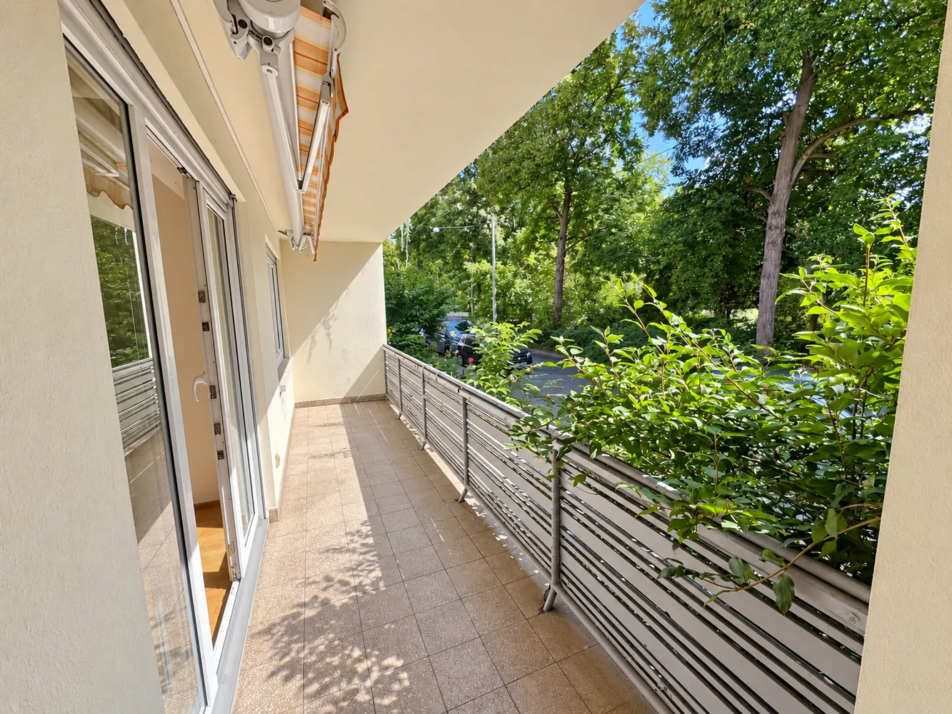 2 Zimmer Wohnung mit 54 m² in Stuttgart – Bild 4