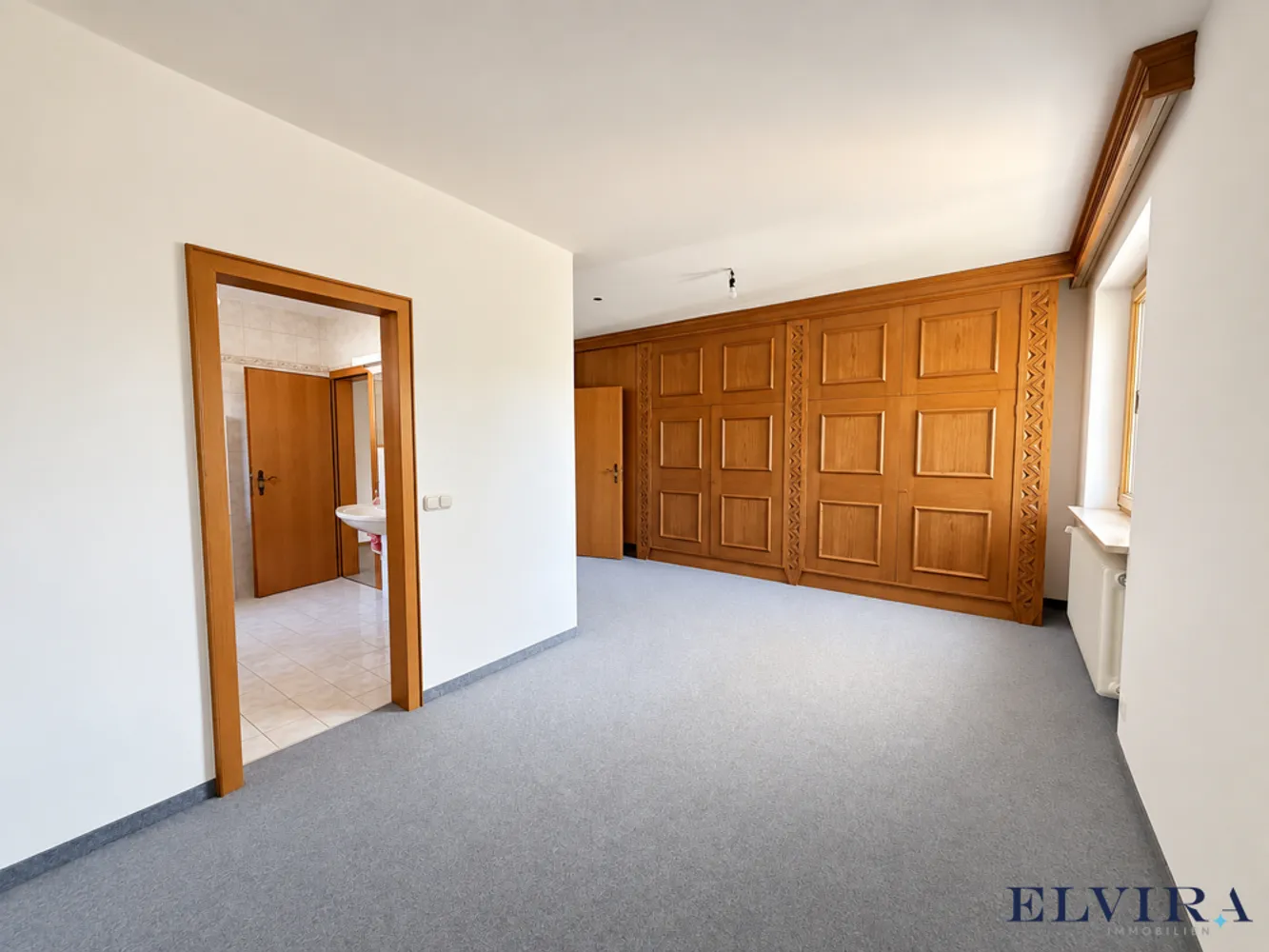 6 Zimmer Haus mit 236 m² in München – Bild 6