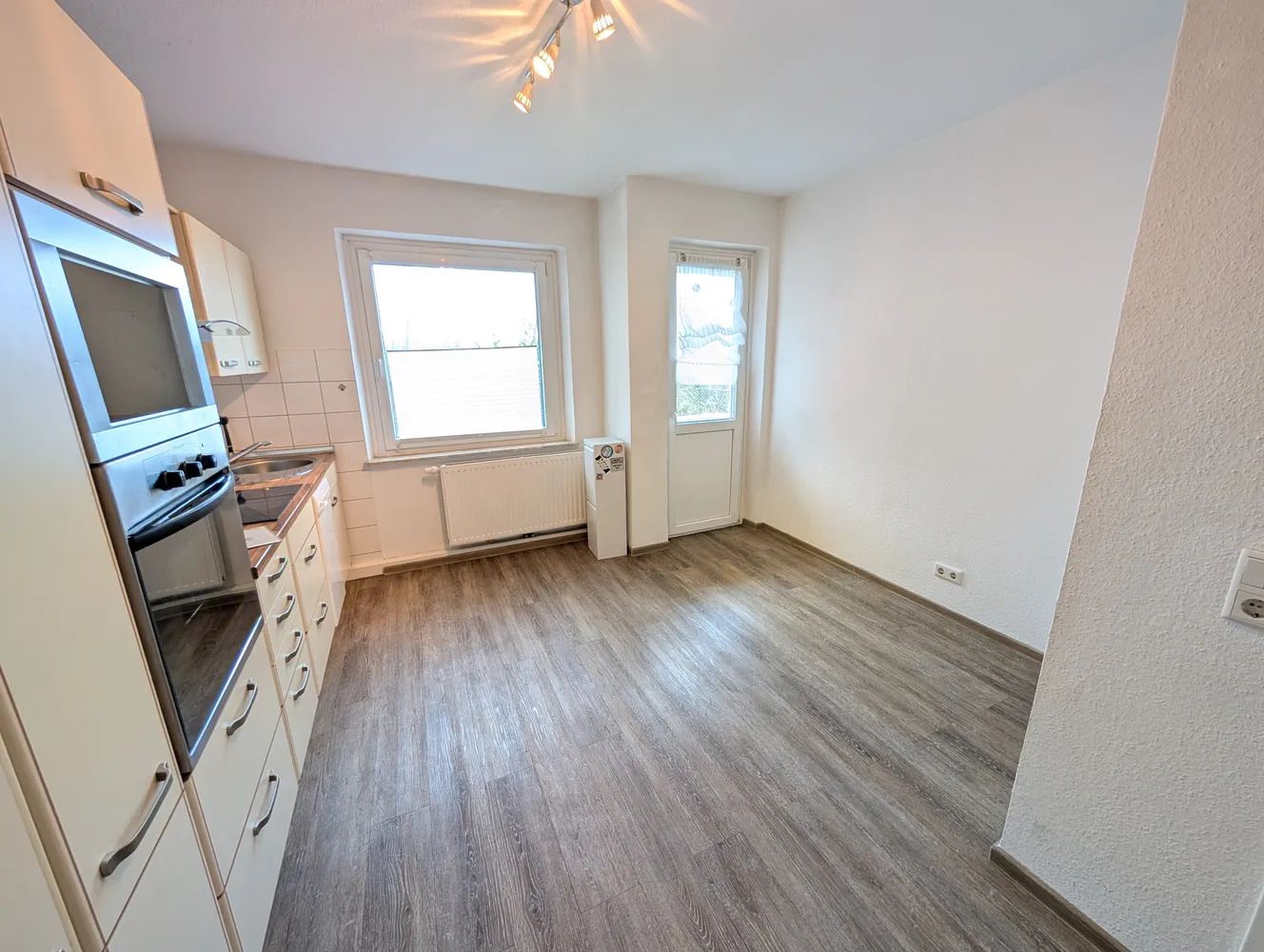 3 Zimmer Wohnung mit 61 m² in Bremerhaven – Bild 5