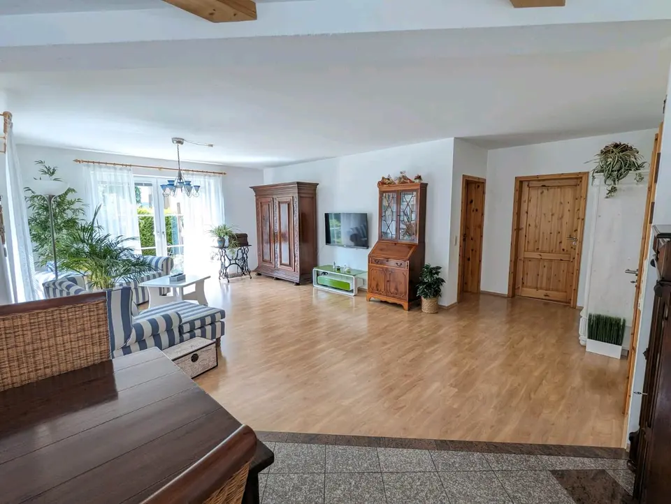 3 Zimmer Wohnung mit 94 m² in Straubing – Bild 1