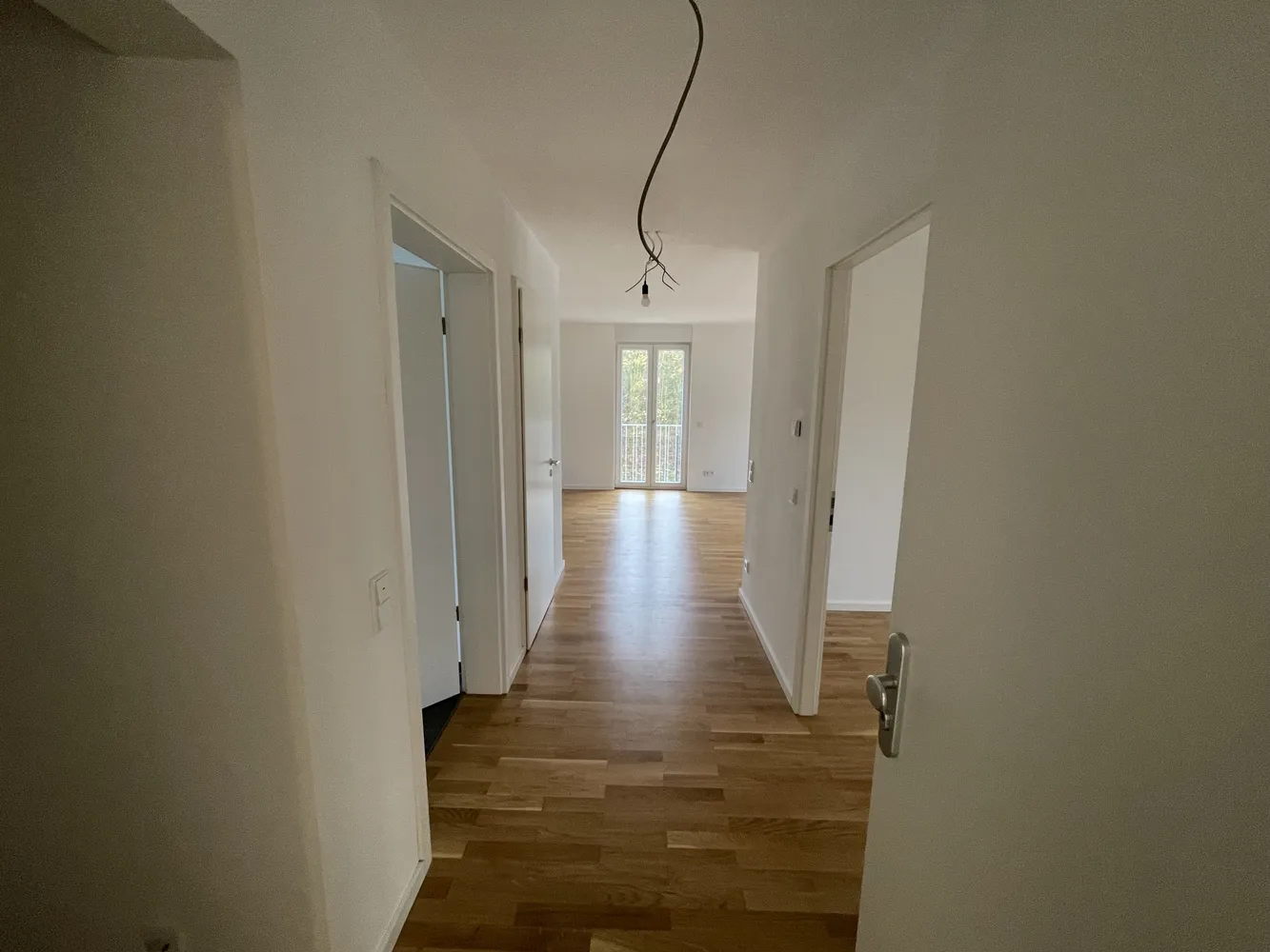 2 Zimmer Wohnung mit 77 m² in Köln – Bild 7