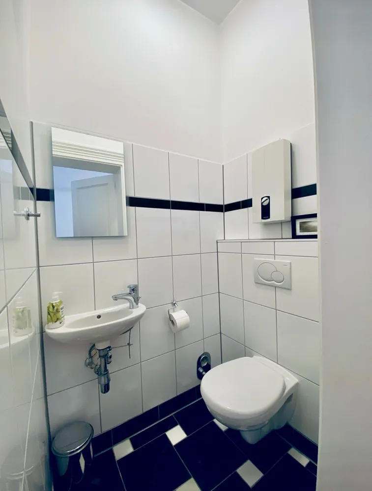 4 Zimmer Wohnung mit 140 m² in Frankfurt am Main – Bild 5