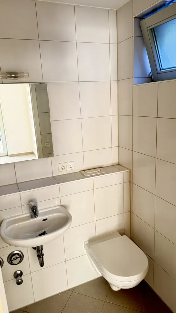 1 room apartment with 20 m² in Stuttgart – Photo 4