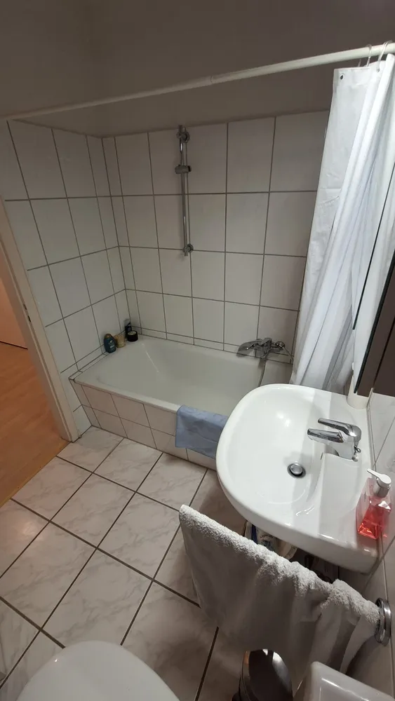 2 Zimmer Wohnung mit 46 m² in Düsseldorf – Bild 12