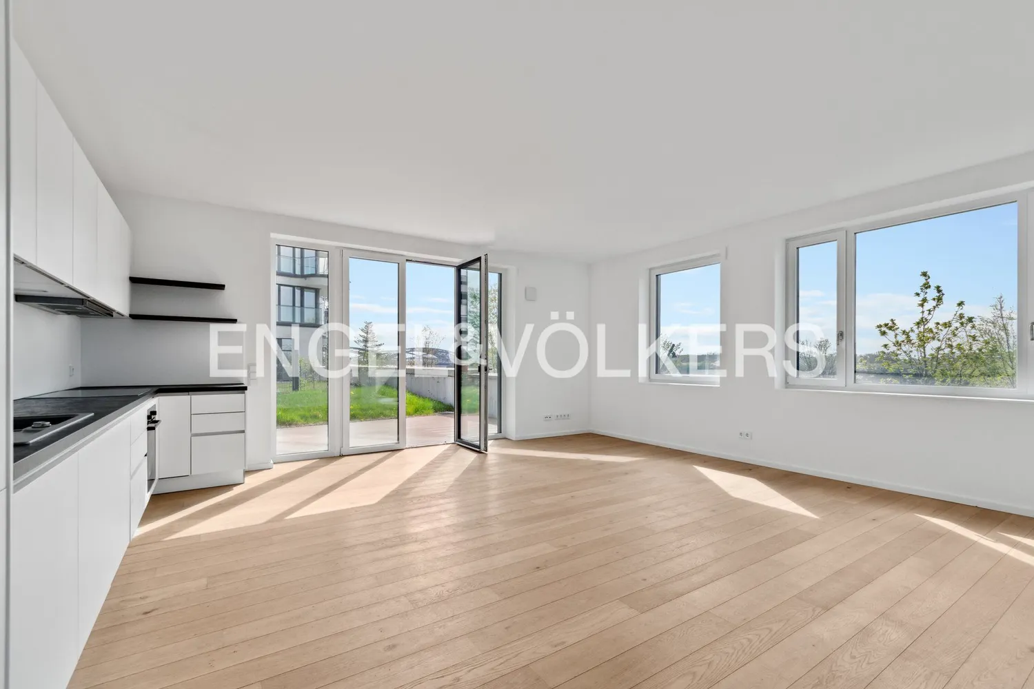 4 Zimmer Wohnung mit 121 m² in Hamburg – Bild 1