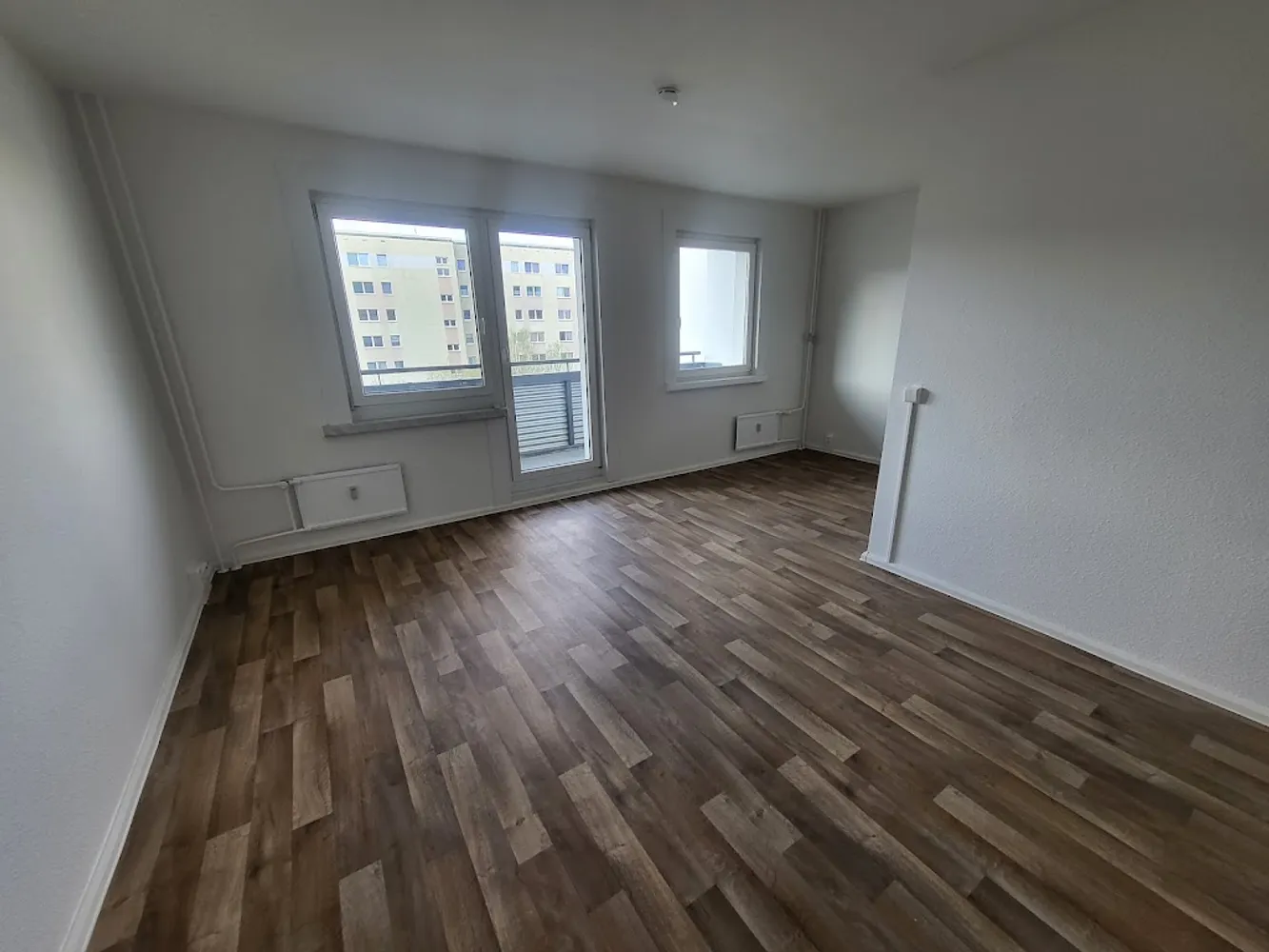 4 Zimmer Wohnung mit 90 m² in Berlin – Bild 2