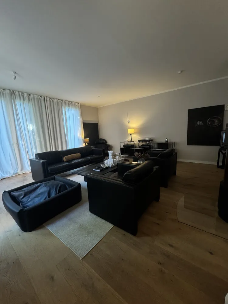 6 Zimmer Wohnung mit 176 m² in Hamburg – Bild 4
