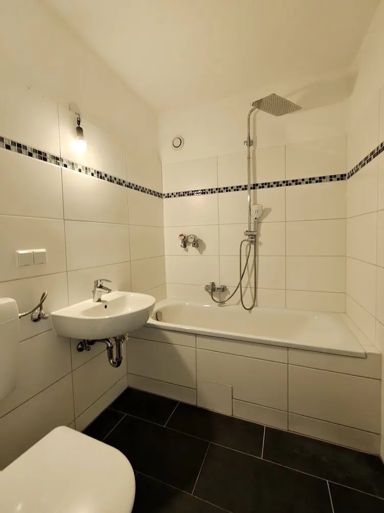 1 Zimmer Wohnung mit 35 m² in Berlin – Bild 4