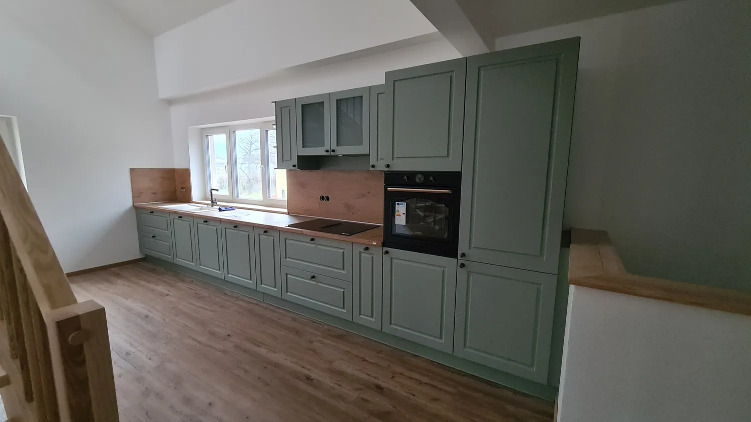5 Zimmer Wohnung mit 180 m² in Chemnitz – Bild 2