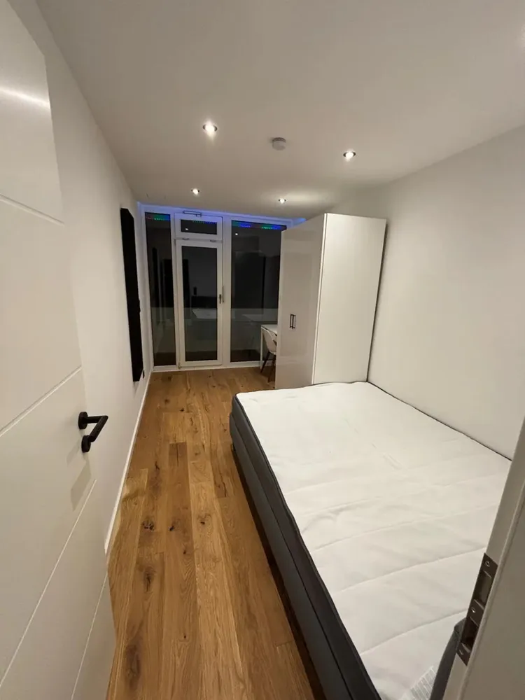 WG-Zimmer mit 10 m² in München – Bild 2