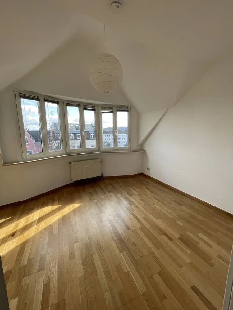 4 Zimmer Wohnung mit 115 m² in Aachen – Bild 4