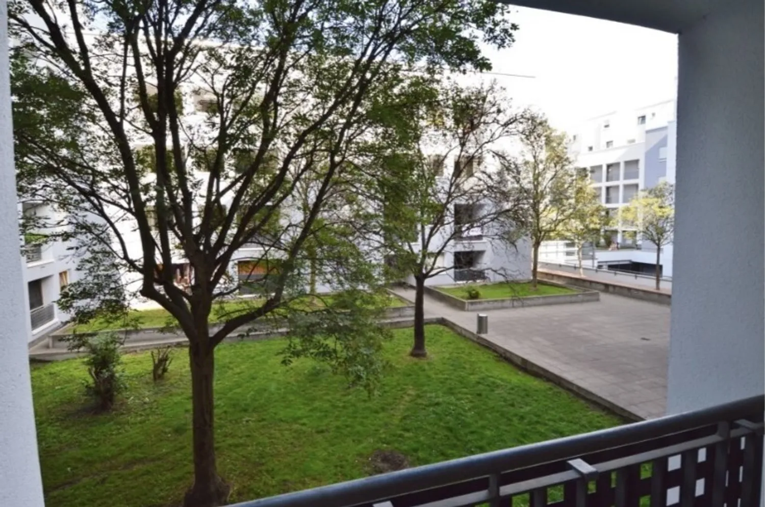 3 Zimmer Wohnung mit 70 m² in Saarbrücken – Bild 2