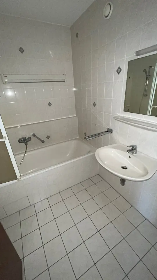 2 Zimmer Wohnung mit 68 m² in Zwickau – Bild 9