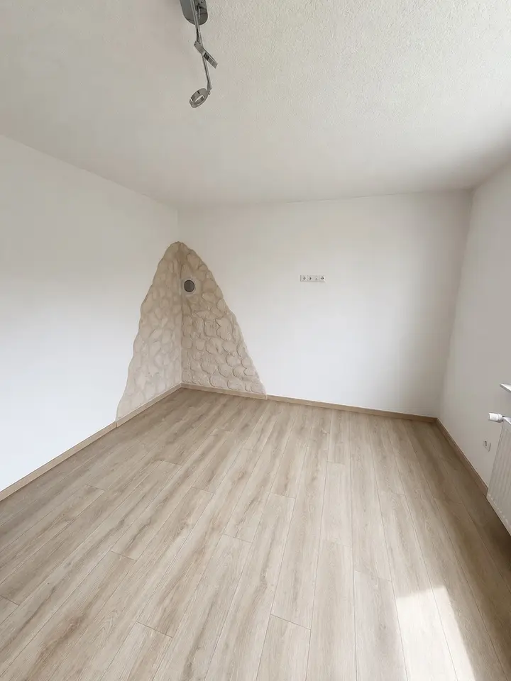 2 Zimmer Wohnung mit 70 m² in Kassel – Bild 3