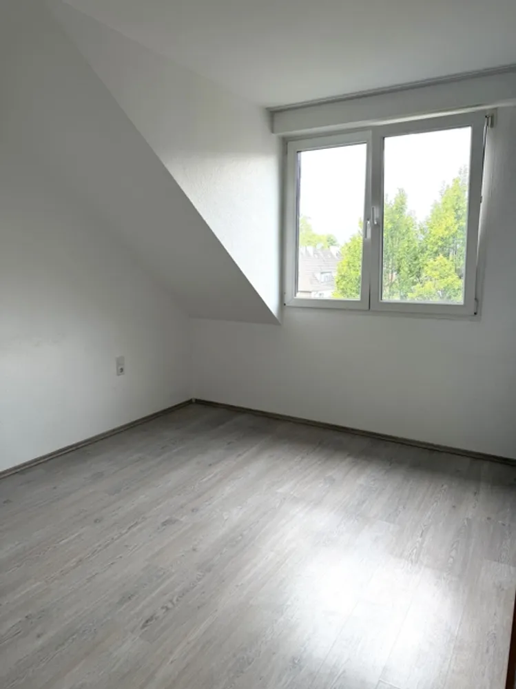 2 Zimmer Wohnung mit 64 m² in Duisburg – Bild 9