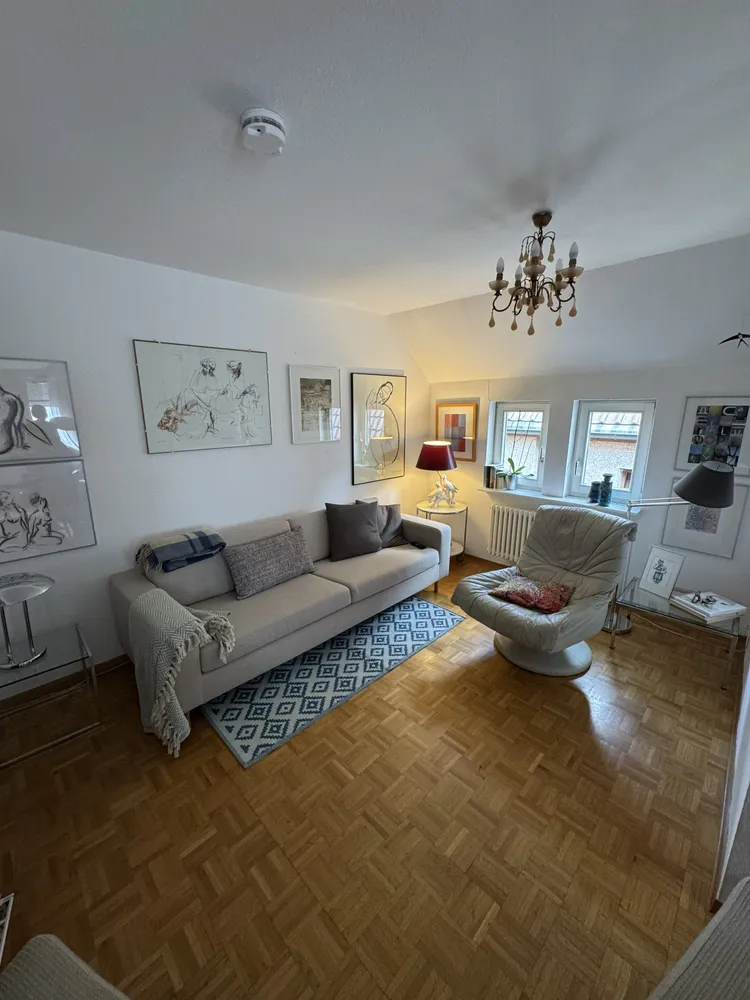 4 Zimmer Wohnung mit 81 m² in Stuttgart – Bild 1