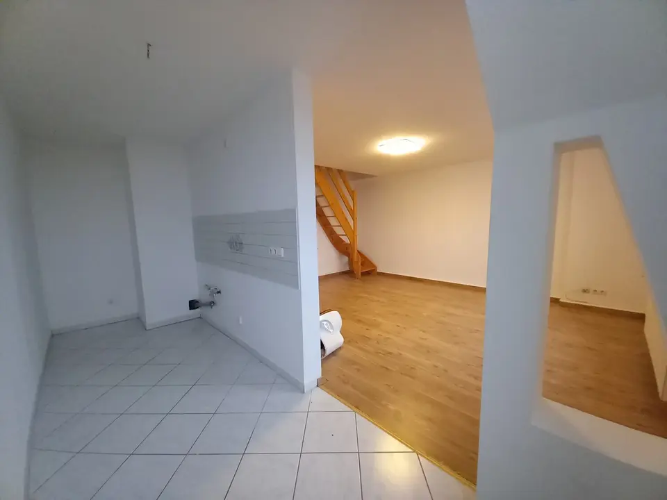 3 Zimmer Wohnung mit 66 m² in Werdau – Bild 10