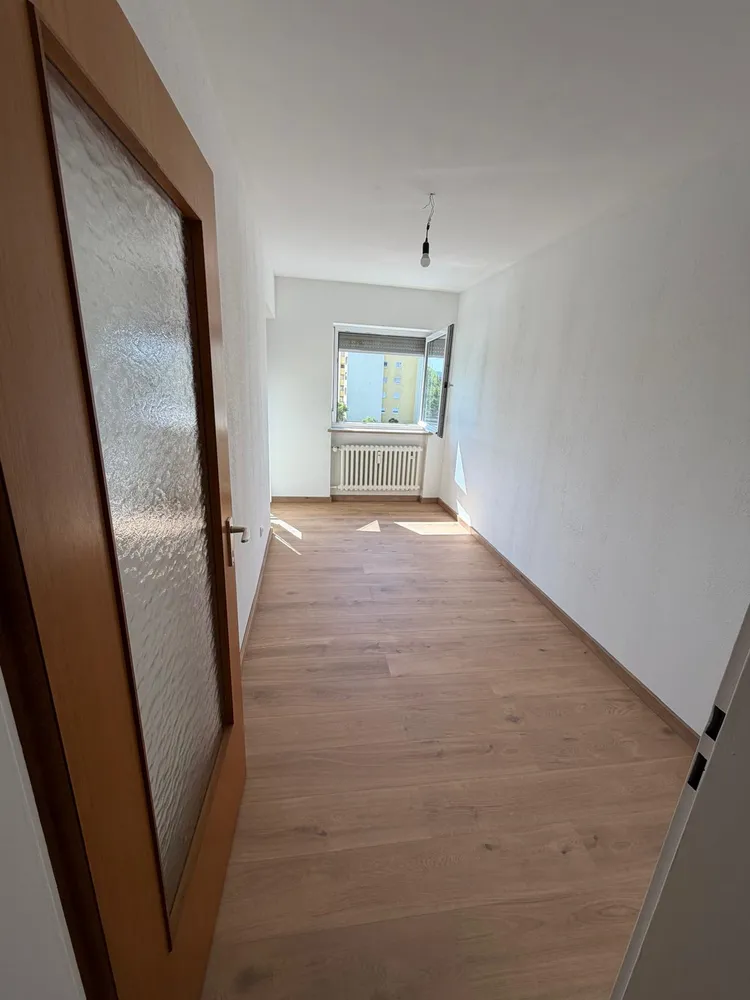 5 Zimmer Wohnung mit 101 m² in Regensburg – Bild 6