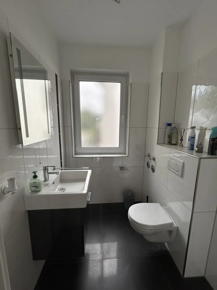 4 Zimmer Wohnung mit 131 m² in Wiesbaden – Bild 5