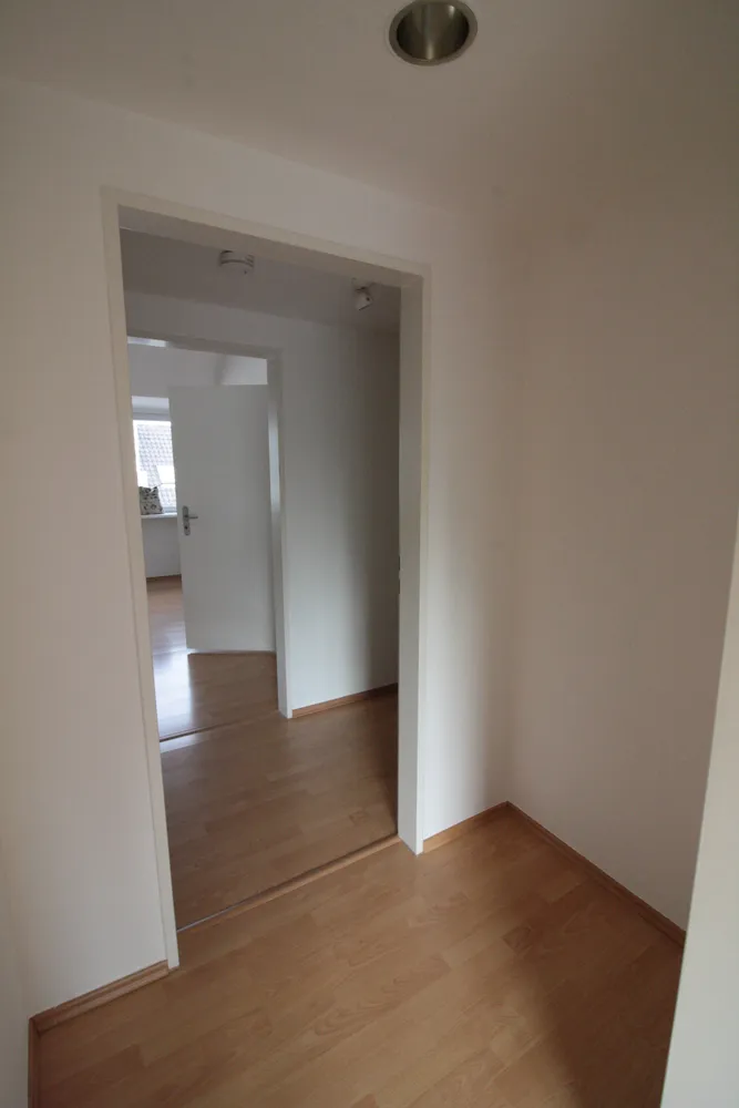 2 Zimmer Wohnung mit 63 m² in Köln – Bild 6