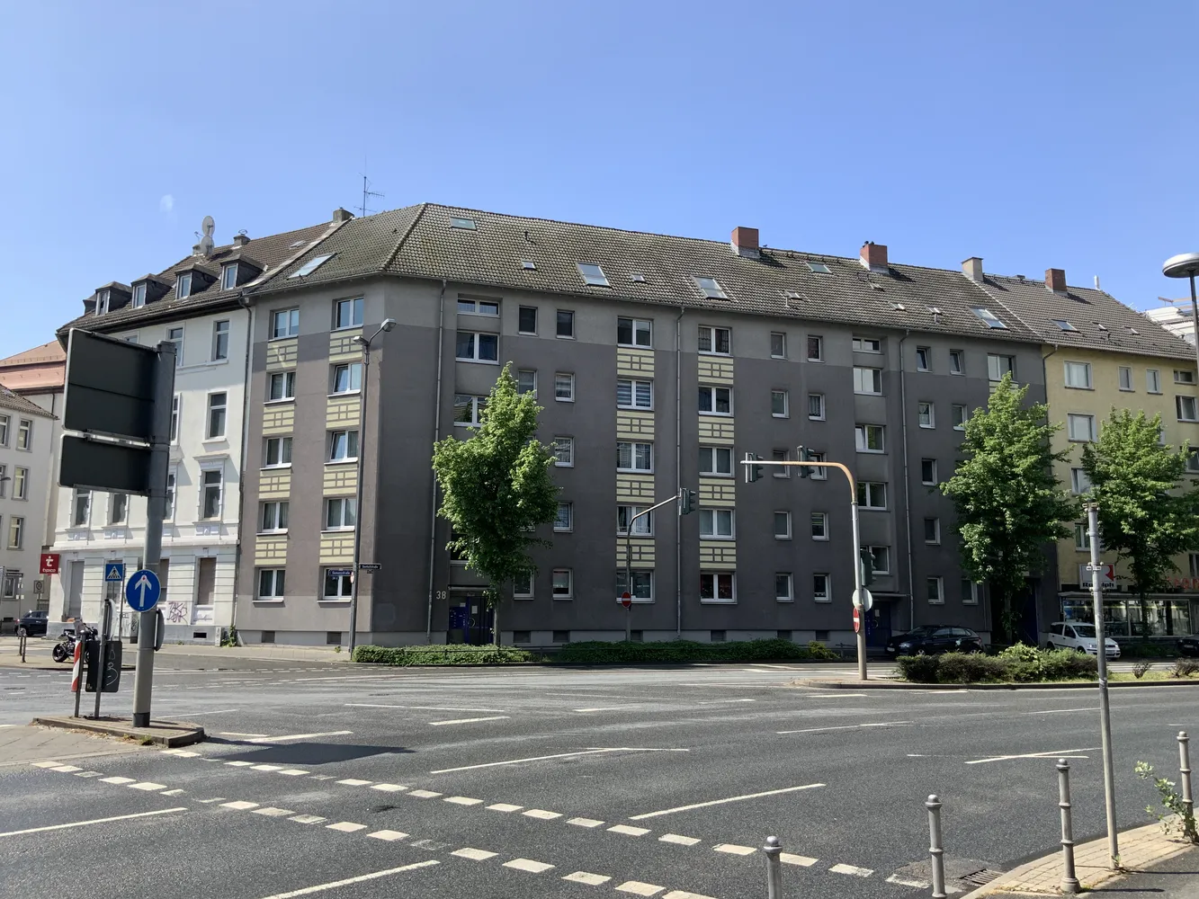 3 room apartment with 70 m² in Frankfurt am Main – Photo 2