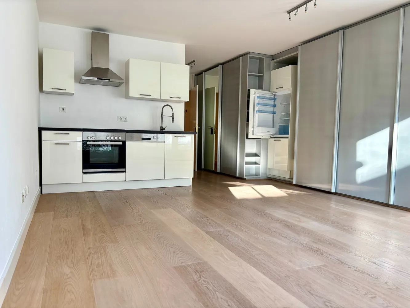 2 Zimmer Wohnung mit 58 m² in München – Bild 6
