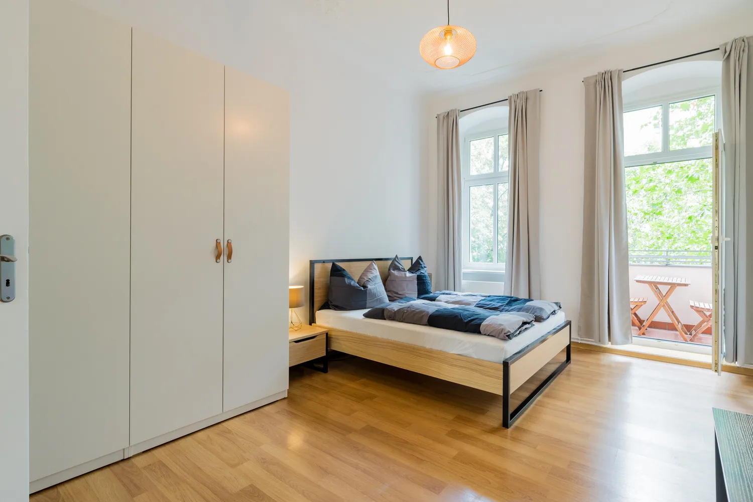 2 Zimmer Wohnung mit 75 m² in Berlin – Bild 3