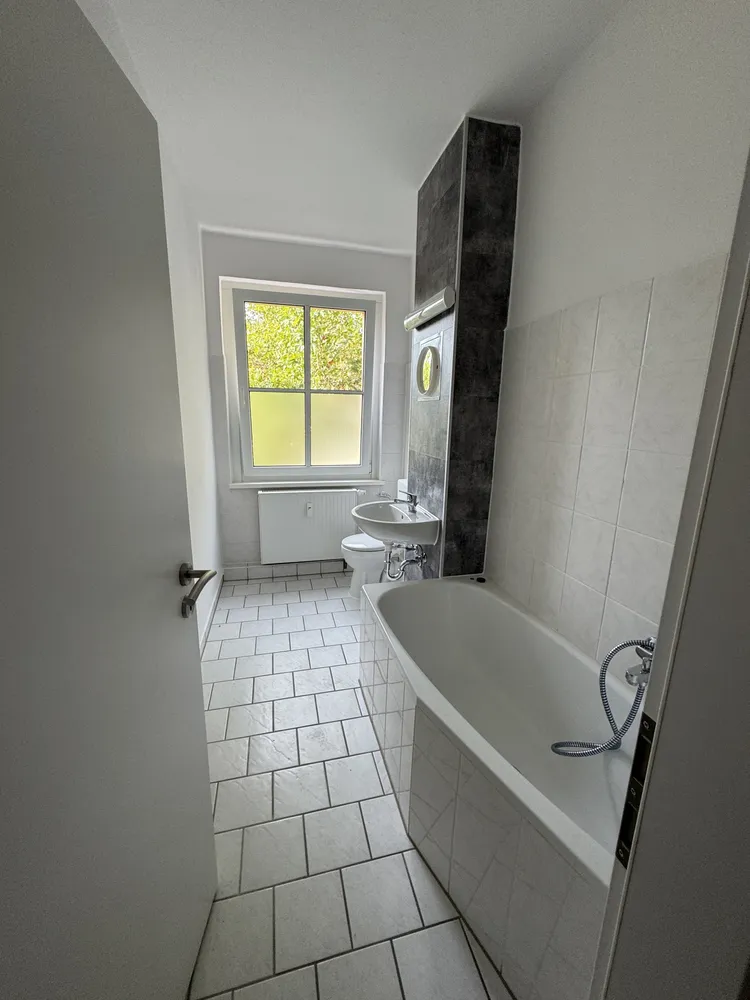 2 room apartment with 55 m² in Magdeburg – Photo 10