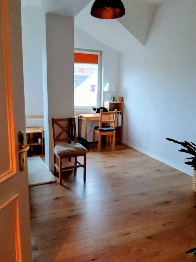 2 Zimmer Wohnung mit 110 m² in Berlin – Bild 3
